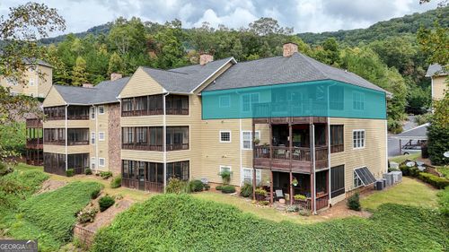 b301-92 Gleneagle Ct, Clayton, GA, 30525-5571 | Card Image