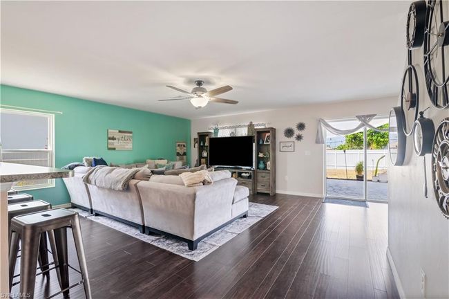 420 Se 13 Th Ct, House other with 4 bedrooms, 3 bathrooms and 2 parking in Cape Coral FL | Image 8