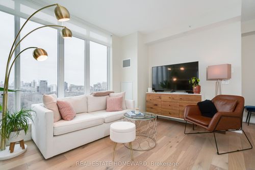 lph03-68 Merton St, Toronto, ON, M4S0A7 | Card Image