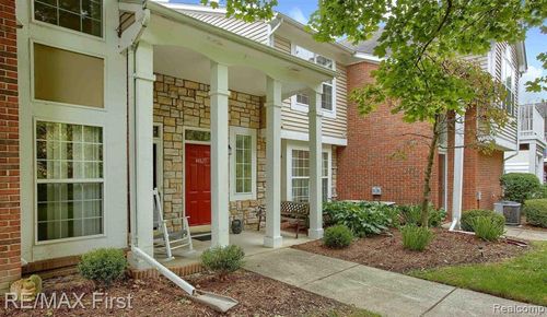 44829 Marigold Dr, Sterling Heights, MI, 48314-1226 | Card Image
