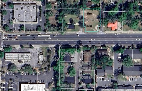 1202 Nw 39th Ave, Gainesville, FL, 32609-1979 | Card Image