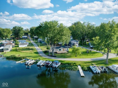 650 S Wildwood Dr, Cromwell, IN, 46732-9719 | Card Image