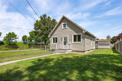 714 Otis St, Rochester, NY, 14606-2719 | Card Image