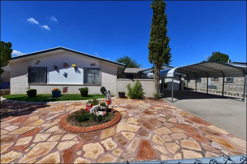 9865 Minuteman St, El Paso, TX, 79924-4912 | Card Image