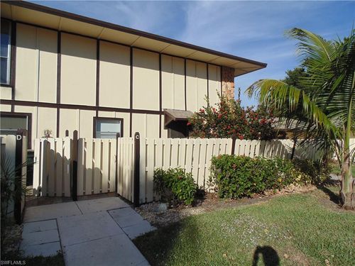3c-4289 Island Cir, FORT MYERS, FL, 33919-4430 | Card Image
