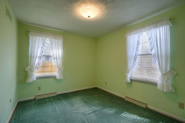 416 Crestview Dr Ne, House other with 4 bedrooms, 3 bathrooms and null parking in Lancaster OH | Image 45