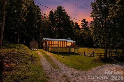 245 Mallard Rd, Lake Lure, NC, 28746-8102 | Card Image