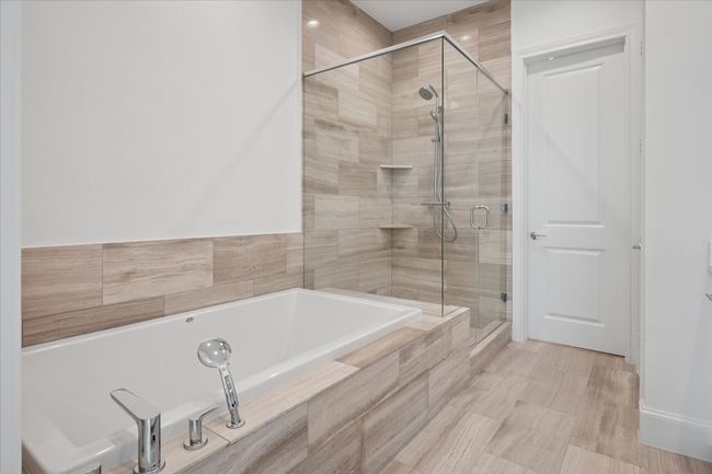 6007 Laurel St, Townhouse with 4 bedrooms, 5 bathrooms and null parking in Dallas TX | Image 14