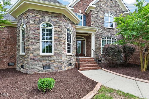 2205 Belvinwood Dr, Fuquay Varina, NC, 27526-5189 | Card Image