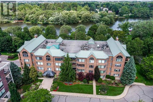 205-30 Front St, Stratford, ON, N5A7S3 | Card Image