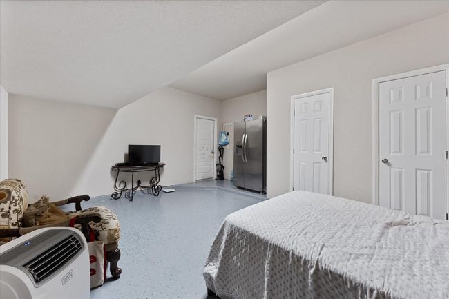 3823 Fleetwood Falls Ln, House other with 5 bedrooms, 4 bathrooms and 2 parking in Spring TX | Image 40