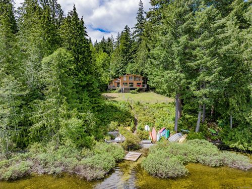 830 Austin Dr, Cortes Island, BC, V0P1K0 | Card Image