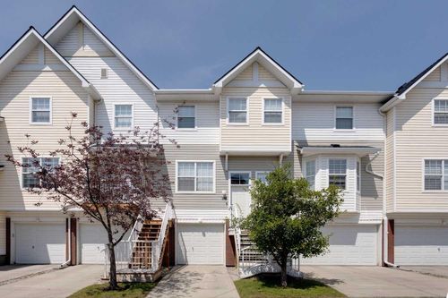 180 Prestwick Acres Lane Se, Calgary, AB, T2Z3Y2 | Card Image