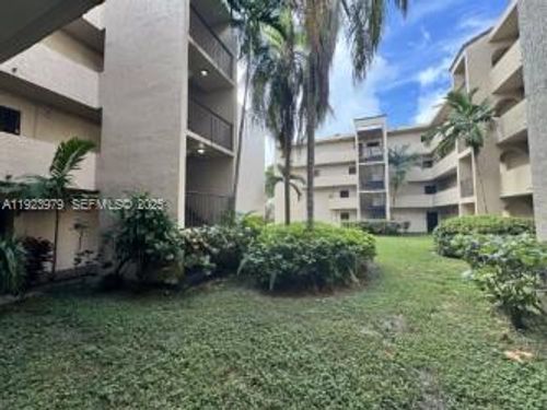 apt-3h-10651 Sw 108th Ave, Miami, FL, 33176-8127 | Card Image