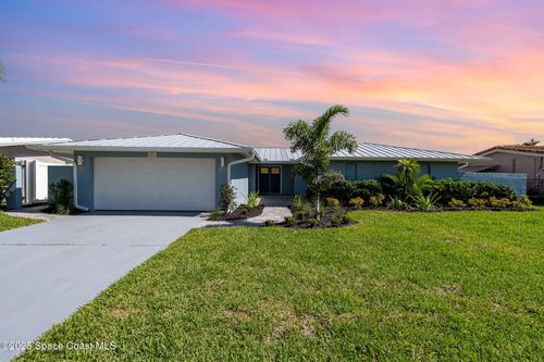 451 Bridgetown Ct, Satellite Beach, FL, 32937-3813 | Card Image