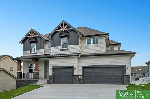 18325 Summit Dr, Omaha, NE, 68136-6553 | Card Image