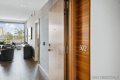unit-502-2604 5th Ave, San Diego, CA, 92103-6652 | Card Image