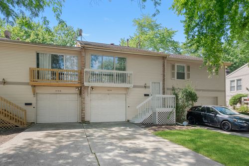 1494 Elder Dr, Aurora, IL, 60506-1219 | Card Image