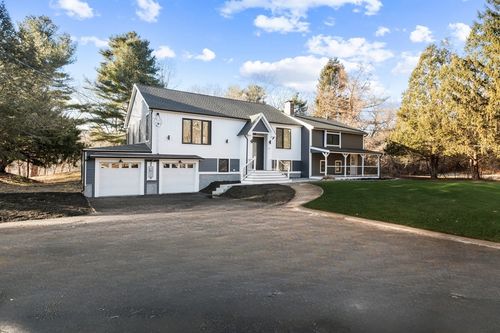 85 Jewell St, Mansfield, MA, 02048-1728 | Card Image