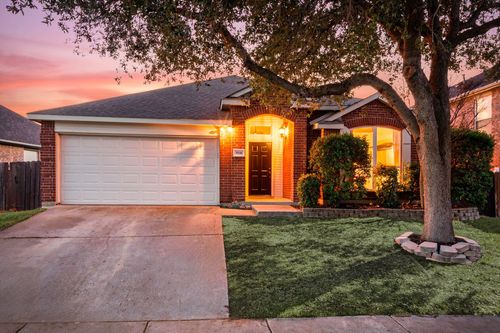 8116 Chamizal Drive, Fort Worth, TX, 76137 | Card Image