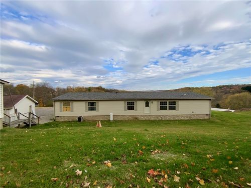 107 Francis Dr, Georgetown, PA, 15043-1053 | Card Image