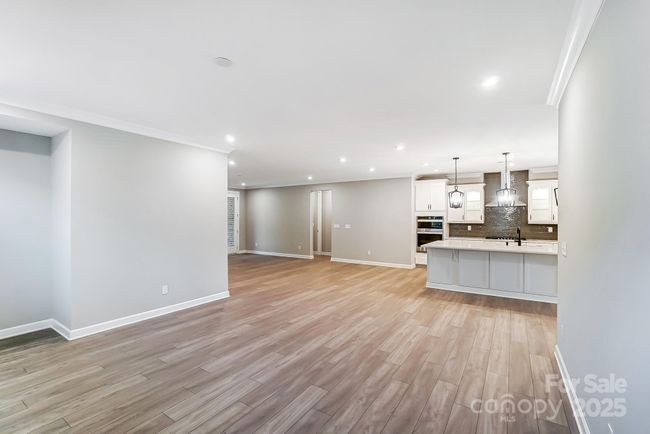 Flex Space with Furniture Niche-Photo similar to Subject Property | Image 9