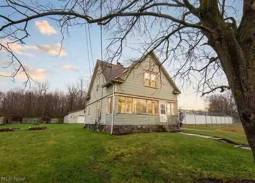 1195 S Johnson Rd, Sebring, OH, 44672-1717 | Card Image