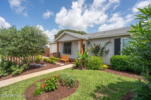 208 Trade Wind Ln, St Augustine, FL, 32080-6463 | Card Image