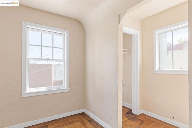2441 Carleton St, House other with 3 bedrooms, 1 bathrooms and null parking in Berkeley CA | Image 16