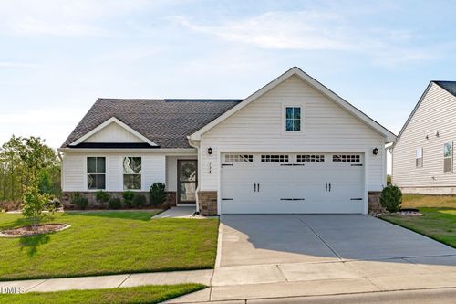 134 Clove Hitch Ln, Fuquay-Varina, NC, 27526-3651 | Card Image