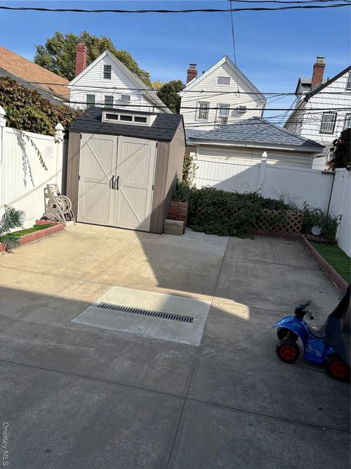 2-104 109th St, South Richmond Hill, NY, 11419-2407 | Card Image