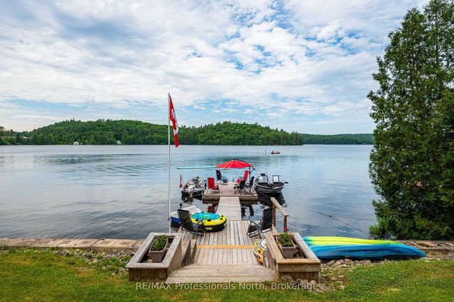 1075 Comak Cres, House other with 4 bedrooms, 4 bathrooms and 6 parking in Algonquin Highlands ON | Image 38