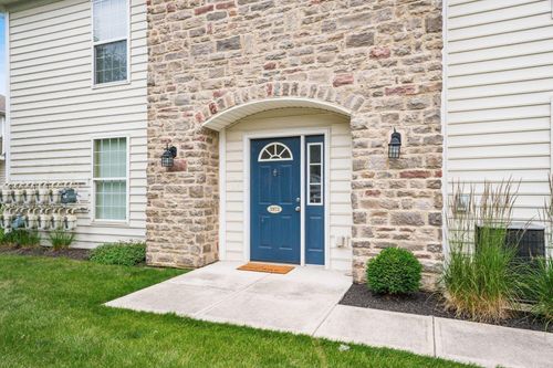 3973 Dinon Dr, Columbus, OH, 43221-5687 | Card Image