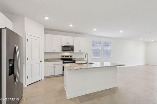 51 Ararat Dr, Palm Coast, FL, 32137-1344 | Card Image