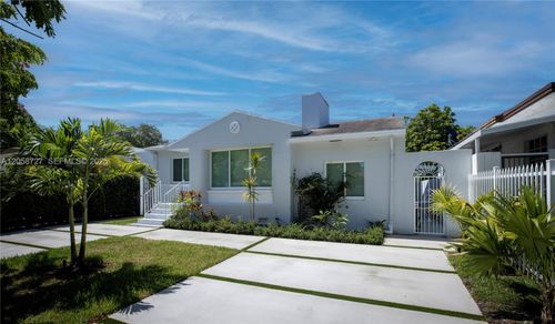 1950 Sw 13th St, Miami, FL, 33145 | Card Image