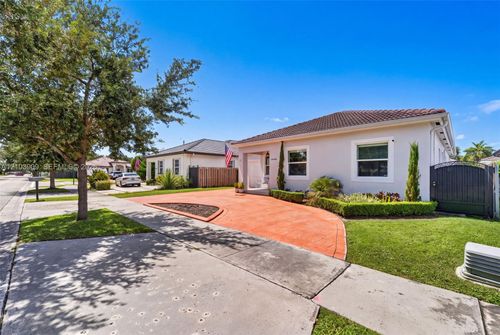 14940 Nw 89th Ave, Miami Lakes, FL, 33018-1369 | Card Image
