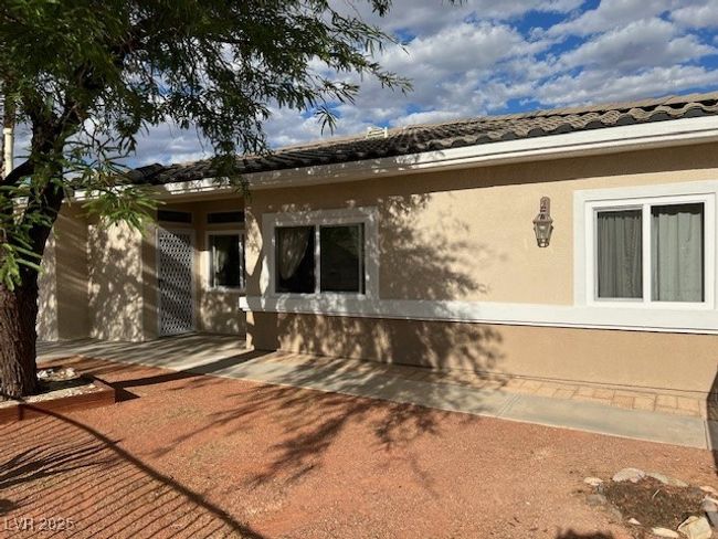 3349 Partridge Run St, Townhouse with 2 bedrooms, 2 bathrooms and null parking in Laughlin NV | Image 4