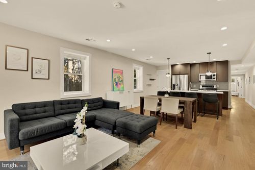 1-14 T St Ne, WASHINGTON, DC, 20002-1518 | Card Image