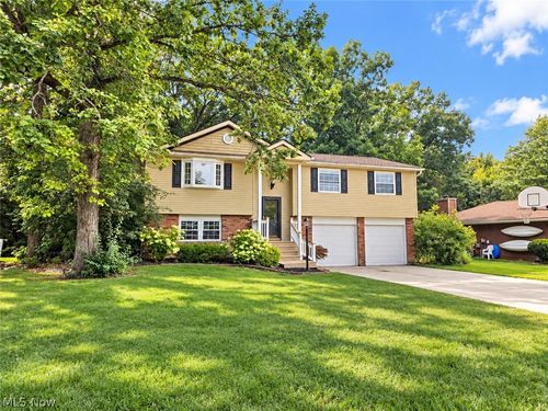 9900 Pebble Beach Cv, Aurora, OH, 44202-8131 | Card Image