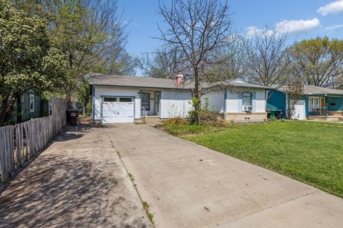 1004 Cordell St, Denton, TX, 76201-2671 | Card Image
