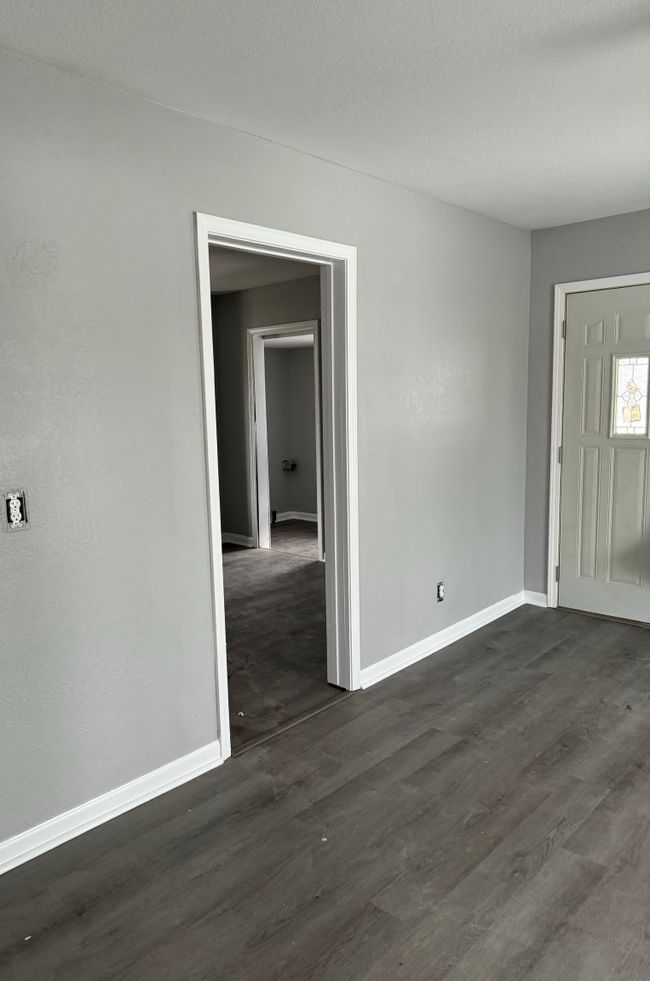 715 E Sherman St, House other with 2 bedrooms, 1 bathrooms and null parking in Marion IN | Image 6