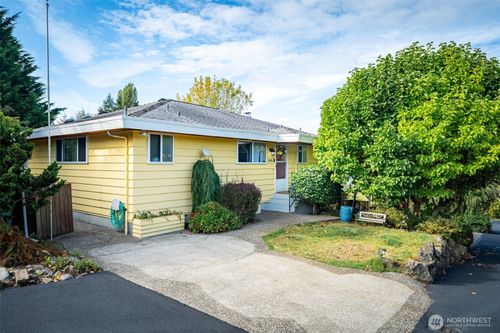 2005 Sw 117th Pl, Burien, WA, 98146-2554 | Card Image