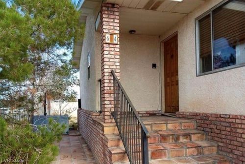 664 Sky Rd, Indian Springs, NV, 89018-0549 | Card Image