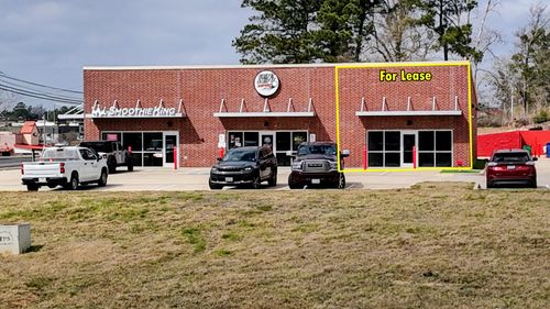 2212 Crockett Rd, Palestine, TX, 75801-6016 | Card Image