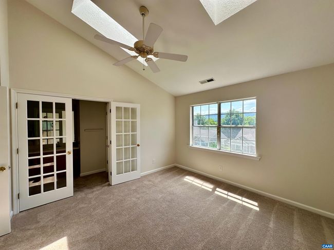1375 Le Parc Ter, House attached with 2 bedrooms, 3 bathrooms and null parking in CHARLOTTESVILLE VA | Image 7