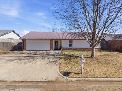 13653 Hickory Place, Glenpool, OK, 74033 | Card Image
