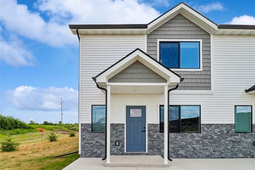 14505 Nw Springbrooke Dr, Grimes, IA, 50111 | Card Image