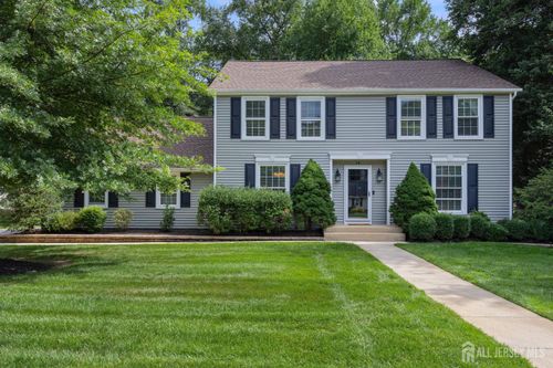 18 Oak Hollow Dr, Voorhees, NJ, 08043-1515 | Card Image