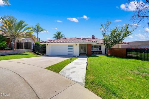 295 E Blue Mountain Way, Claremont, CA, 91711-2825 | Card Image