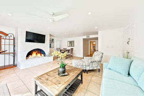 a-125 46th St, Newport Beach, CA, 92663 | Card Image